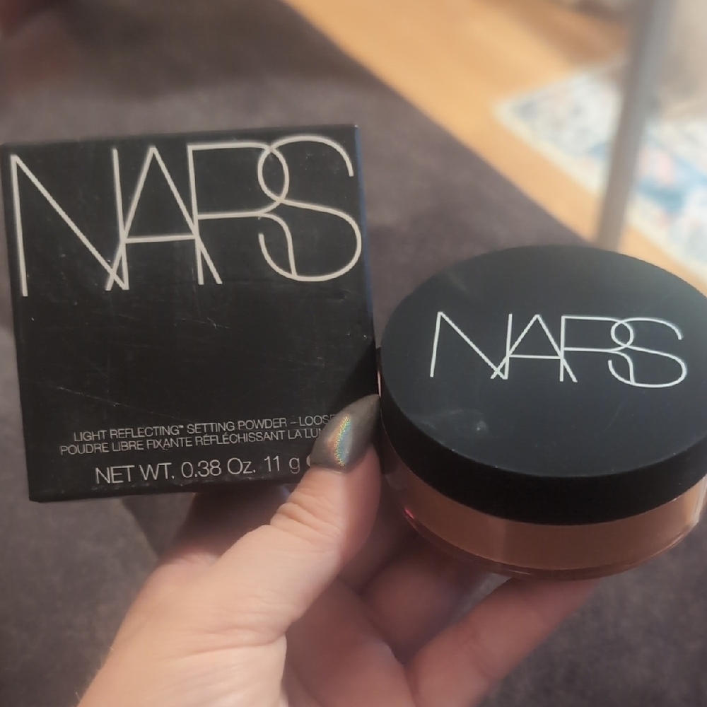 NARS Light Reflecting Setting Powder